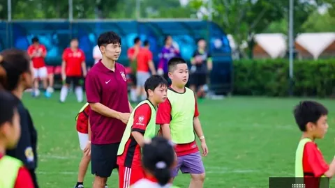 2023拉菲尼亚西甲进球全纪录：10球成就赛季新高